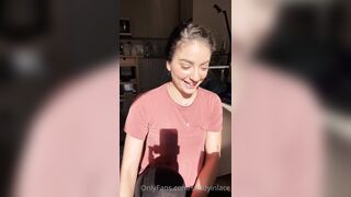 Sandyinlace (Sandy InLace) OnlyFans Leaks Quirky and Unconventionally Top OF Creator 2