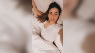 Sandyinlace (Sandy InLace) OnlyFans Leaks Quirky and Unconventionally Top OF Creator 250