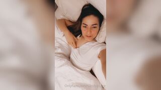 Sandyinlace (Sandy InLace) OnlyFans Leaks Quirky and Unconventionally Top OF Creator 250