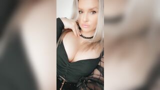 Carrie Lachance (carrielachance) OnlyFans Leaks Love high heels & fine hosiery 7