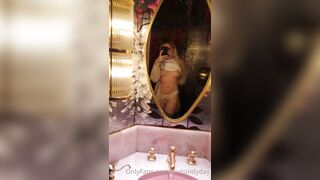 Harley Quinn double (realsindyday) OnlyFans Leaks Sindy Day 174