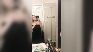 Savannabarajas (Harley West) OnlyFans Blonde Girl with Drop Boobs 37