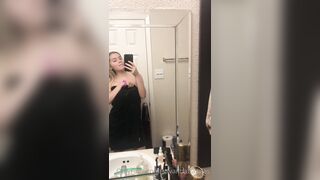 Savannabarajas (Harley West) OnlyFans Blonde Girl with Drop Boobs 37