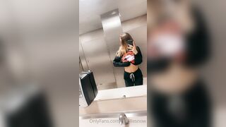 Nicollesnow (Nicolle Snow) OnlyFans Leaks Certified Sweetheart is a SQUIRT QUEEN 266