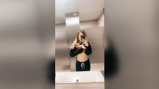 Nicollesnow (Nicolle Snow) OnlyFans Leaks Certified Sweetheart is a SQUIRT QUEEN 266