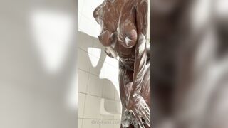 Lyra Amorr (babylyraxxx) OnlyFans Slim Stacked Canadian Ebony Girl Friend 107