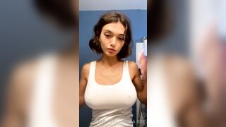 AmiraBrie (Amira Brie) OnlyFans Leaks Girl Porn Video 284