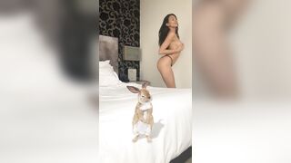 Heather Vahn (heathervahn) OnlyFans big boobs long hair asian loves to share her body 293