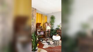 Sarahvandella (Sarah Vandella) OnlyFans Adult Actress Veteran Deep Throat Lover 583