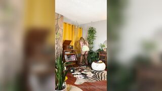 Sarahvandella (Sarah Vandella) OnlyFans Adult Actress Veteran Deep Throat Lover 583