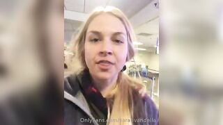 Sarahvandella (Sarah Vandella) OnlyFans Adult Actress Veteran Deep Throat Lover 689