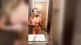 Nicollesnow (Nicolle Snow) OnlyFans Leaks Certified Sweetheart is a SQUIRT QUEEN 211