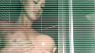 Xalicegoodwinx (Alice Goodwin) Onlyfans Leaks Indonesia Girl Porn Video 261