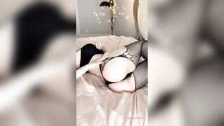 Amouranth OnlyFans Leaks Horny Girl Porn Video 147