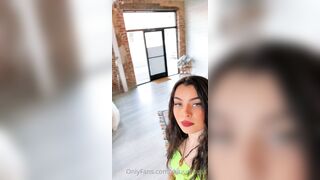 Duuumbass (Middle Eastern Goddess) OnlyFans Leaks Girl Porn Video 22