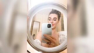 Elizarosewatson (Eliza Rose Watson) Muscular Six Pack Girl 10