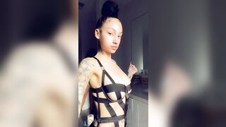 Amouranth OnlyFans Leaks Top Leader Girl Porn Video 12