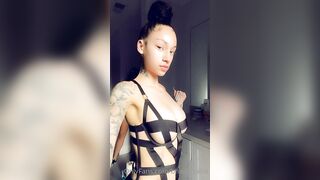 Amouranth OnlyFans Leaks Top Leader Girl Porn Video 12