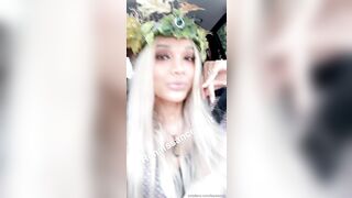 Yasmin Lee Transgender OnlyFans Leaks What you guys think of my crown, and make up look for the renaissance fair_ I know i’m A dork