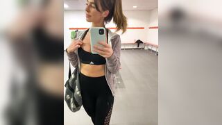 Elizarosewatson (Eliza Rose Watson) Extremely Fit Girl with Large Boobs 23