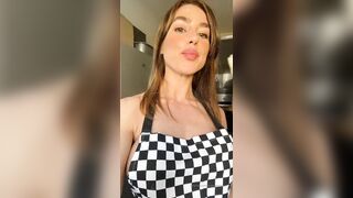 Elizarosewatson (Eliza Rose Watson) Muscular Six Pack Girl 118