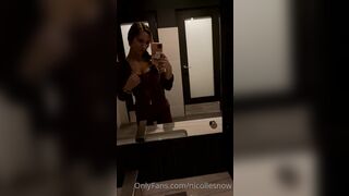 Nicollesnow (Nicolle Snow) OnlyFans Leaks Certified Sweetheart is a SQUIRT QUEEN 148