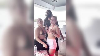 Bella Thorne (Bellathorne) OnlyFans Leaks Hot Gal Porn Video 16