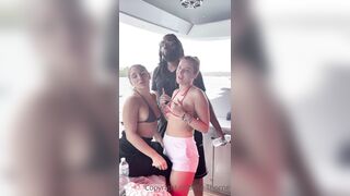 Bella Thorne (Bellathorne) OnlyFans Leaks Hot Gal Porn Video 16