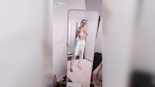 Rajekveronika (VERONIKA RAJEK) OnlyFans Leaks Girl Porn Video  OnlyFans Leaks Girl Porn Video 4