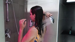 Christinakhalil (Christina Khalil) OnlyFans Famous Lebanese-born social media influencer 18