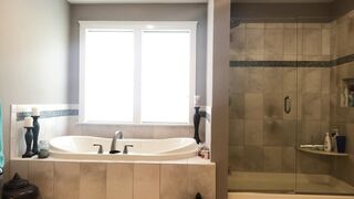 Christinakhalil (Christina Khalil) OnlyFans Leaks Streaming Lebanese-born social media influencer 5