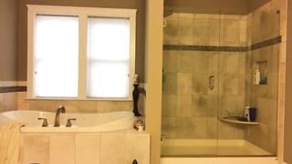 Christinakhalil (Christina Khalil) OnlyFans Leaks YouTube Lebanese-born social media influencer 33