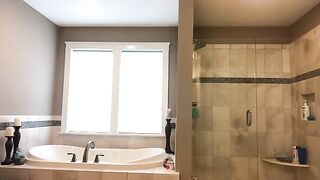 Christinakhalil (Christina Khalil) OnlyFans Leaks YouTube Lebanese-born social media influencer 31