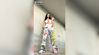 Malutrevejovip (Malu Trevejo) OnlyFans Leaks malutrevejo18 Miami Fun Papi 560