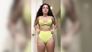 Malutrevejovip (Malu Trevejo) OnlyFans Leaks malutrevejo18 Miami Fun Papi 409