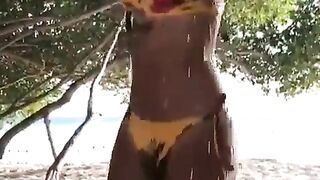 Malutrevejovip (Malu Trevejo) OnlyFans Leaks malutrevejo18 Miami Fun Papi 511