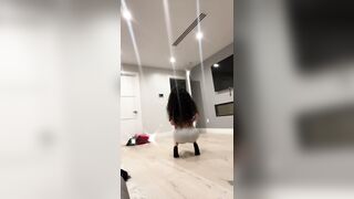 Malutrevejovip (Malu Trevejo) OnlyFans Leaks malutrevejo18 Miami Fun Papi 261