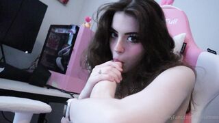 Hannahowo (hannah) Onlyfans Fans Leaks 19 yo Content Creator  28