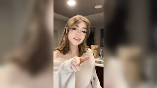 Hannahowo (hannah) Onlyfans Fans Leaks 19 yo Content Creator  83