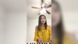 Jasminericegirl (Jasmine Rice) OnlyFans Leaks Asian Chinese gorilla grip coochie 2