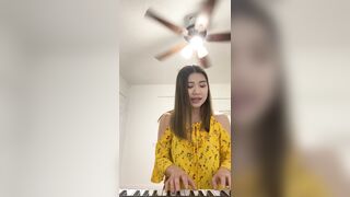 Jasminericegirl (Jasmine Rice) OnlyFans Leaks Asian Chinese gorilla grip coochie 2