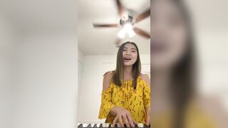 Jasminericegirl (Jasmine Rice) OnlyFans Leaks Asian Chinese gorilla grip coochie 2