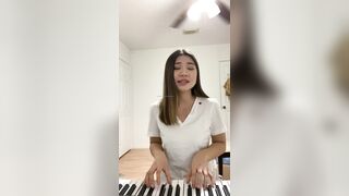 Jasminericegirl (Jasmine Rice) OnlyFans Leaks Asian Chinese gorilla grip coochie 25