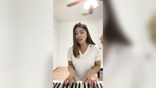 Jasminericegirl (Jasmine Rice) OnlyFans Leaks Asian Chinese gorilla grip coochie 25