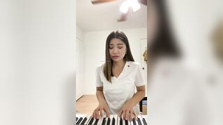 Jasminericegirl (Jasmine Rice) OnlyFans Leaks Asian Chinese gorilla grip coochie 25