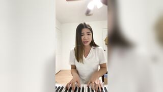 Jasminericegirl (Jasmine Rice) OnlyFans Leaks Asian Chinese gorilla grip coochie 25