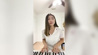 Jasminericegirl (Jasmine Rice) OnlyFans Leaks Asian Chinese gorilla grip coochie 25