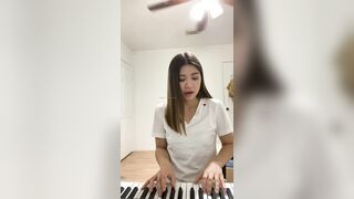 Jasminericegirl (Jasmine Rice) OnlyFans Leaks Asian Chinese gorilla grip coochie 25