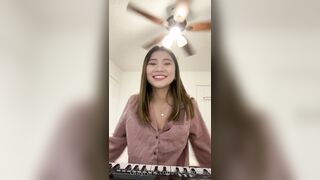 Jasminericegirl (Jasmine Rice) OnlyFans Leaks Asian Chinese gorilla grip coochie 32