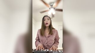 Jasminericegirl (Jasmine Rice) OnlyFans Leaks Asian Chinese gorilla grip coochie 32